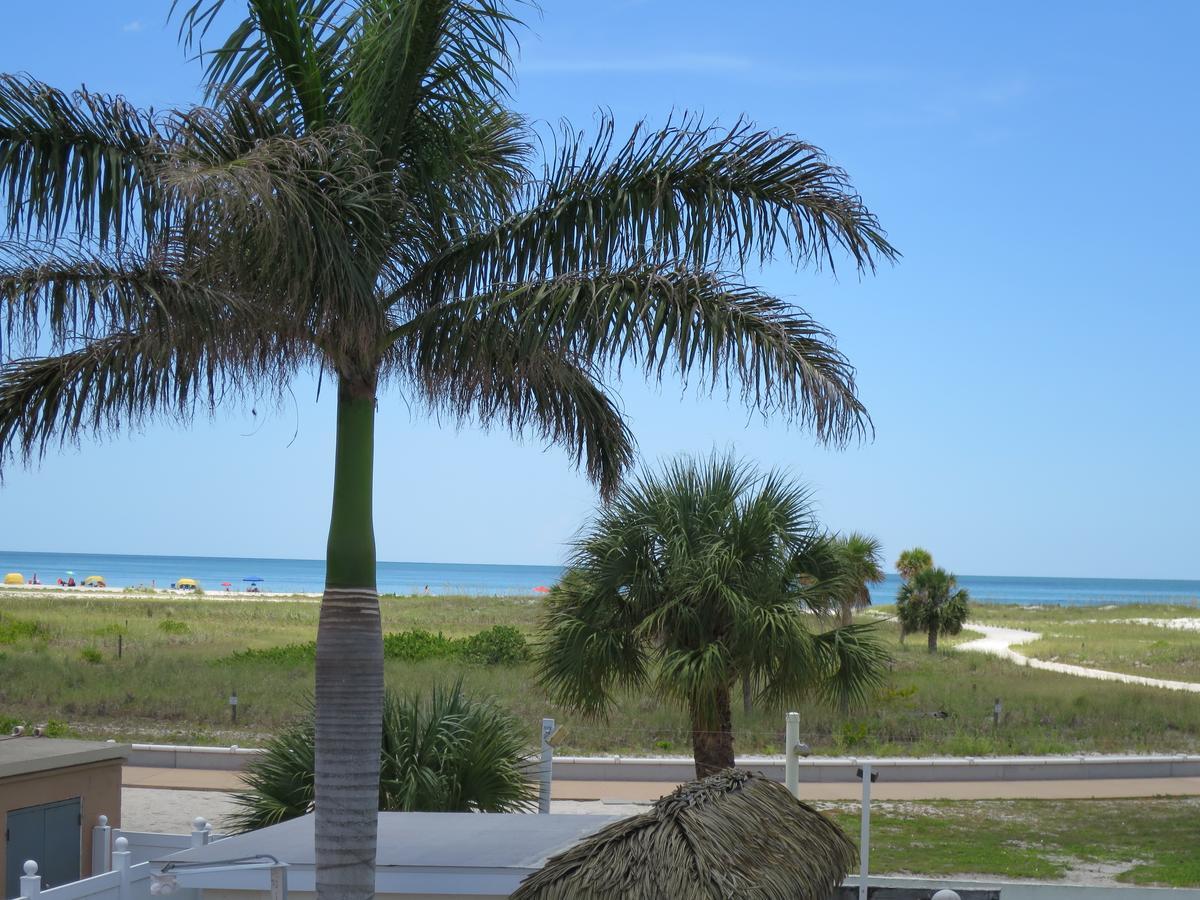 Arvilla Resort St. Pete Beach Extérieur photo
