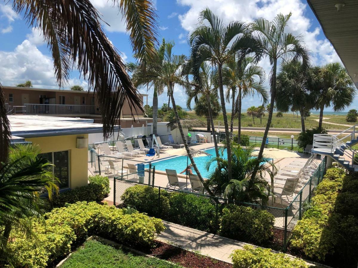 Arvilla Resort St. Pete Beach Extérieur photo